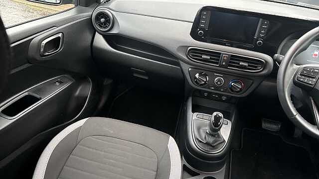 Hyundai i10 1.0 [63] Advance 5dr Auto [Nav] Petrol Hatchback
