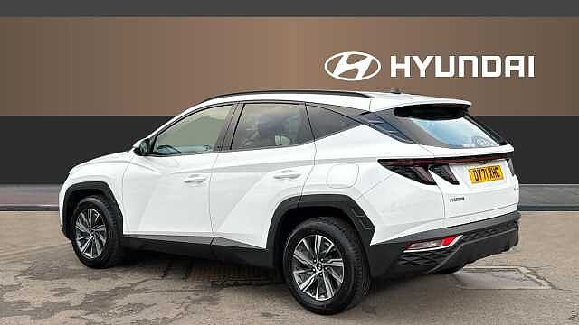 Hyundai TUCSON 1.6 TGDi SE Connect 5dr 2WD Petrol Estate White