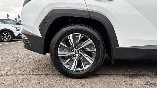 Hyundai TUCSON 1.6 TGDi SE Connect 5dr 2WD Petrol Estate White