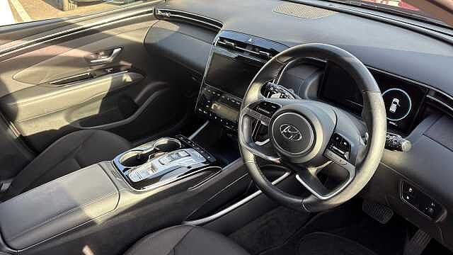 Hyundai TUCSON 1.6 TGDi Plug-in Hybrid Premium 5dr 4WD Auto Estate Red