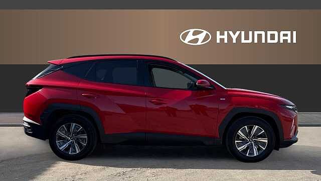 Hyundai TUCSON 1.6 TGDi 48V MHD SE Connect 5dr 2WD DCT Petrol Estate Red
