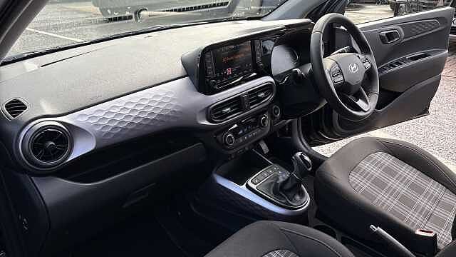 Hyundai I10 1.2 [79] Premium 5dr Auto [Nav] Petrol Hatchback Black