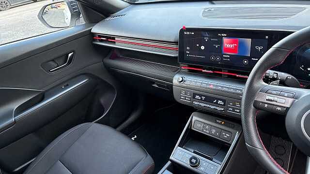 Hyundai KONA 1.6 Hybrid 138 N Line 5dr DCT Hybrid Hatchback Special Solid - Atlas White