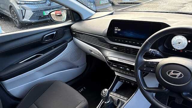 Hyundai I20 1.0T GDi 90 Tech Line 5dr Petrol Hatchback Mangrove Green - Pearl