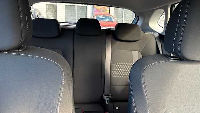 Hyundai I20 1.0T GDi 90 Tech Line 5dr Petrol Hatchback Mangrove Green - Pearl