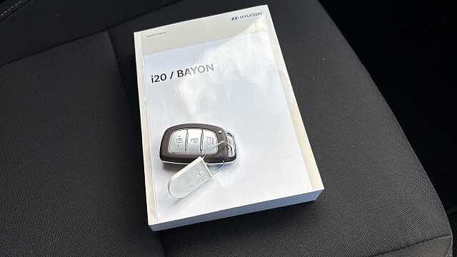 Hyundai I20 1.0T GDi 90 Tech Line 5dr Petrol Hatchback Mangrove Green - Pearl