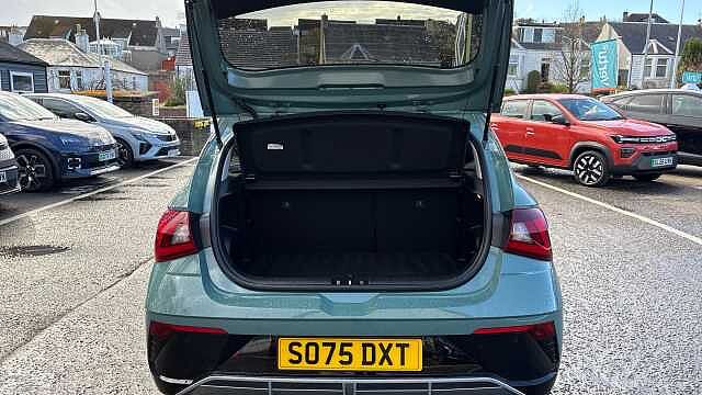 Hyundai I20 1.0T GDi 90 Tech Line 5dr Petrol Hatchback Mangrove Green - Pearl