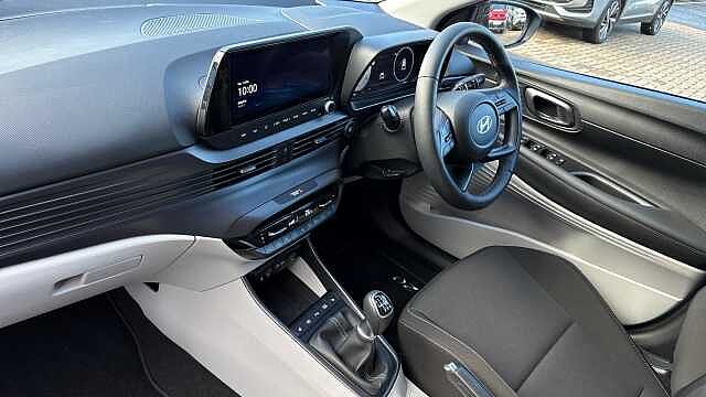 Hyundai I20 1.0T GDi 90 Tech Line 5dr Petrol Hatchback Mangrove Green - Pearl