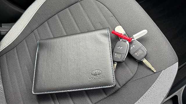 Hyundai I10 1.0 [63] Advance 5dr Auto [Nav] Petrol Hatchback Vibrant Blue - Pearl