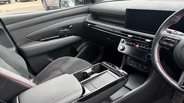 Hyundai TUCSON 1.6T Plug-in Hybrid N Line 5dr Auto Estate