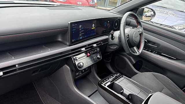Hyundai TUCSON 1.6T Plug-in Hybrid N Line 5dr Auto Estate