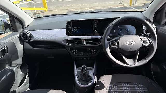 Hyundai i10 1.2 [79] Premium 5dr Auto [Nav] Petrol Hatchback