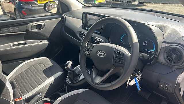 Hyundai i10 1.0 [63] Advance 5dr Auto [Nav] Petrol Hatchback
