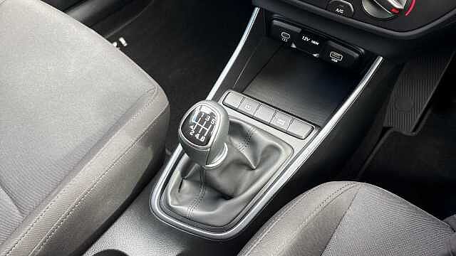 Hyundai i20 1.0T GDi Advance [Nav] 5dr Petrol Hatchback
