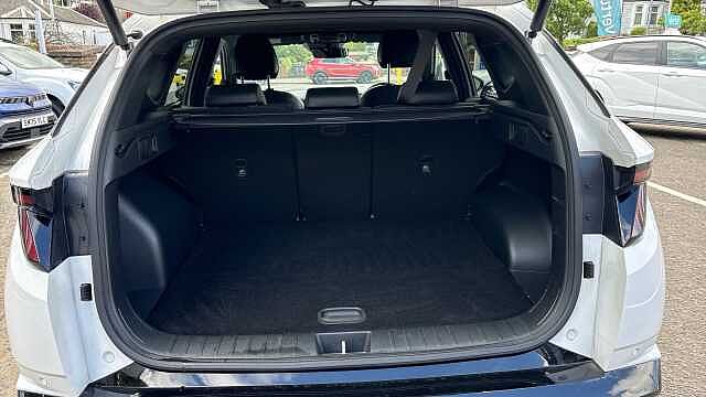 Hyundai TUCSON 1.6T 48V MHD N Line 5dr DCT Petrol Estate