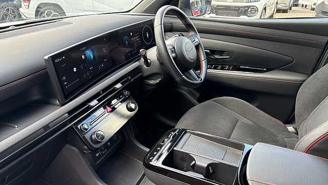 Hyundai TUCSON 1.6T 48V MHD N Line 5dr DCT Petrol Estate