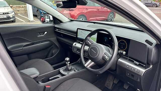 Hyundai KONA 1.6T 138 Advance 5dr Petrol Hatchback Silver