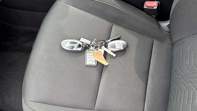 Hyundai KONA 1.6T 138 Advance 5dr Petrol Hatchback Silver