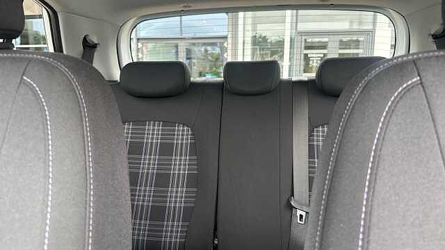 Hyundai i10 1.2 [79] Premium 5dr Auto [Nav] Petrol Hatchback