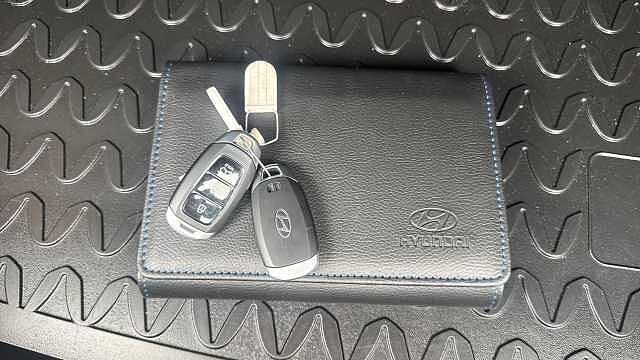 Hyundai i10 1.2 [79] Premium 5dr Auto [Nav] Petrol Hatchback