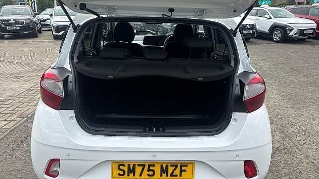 Hyundai i10 1.2 [79] Premium 5dr Auto [Nav] Petrol Hatchback