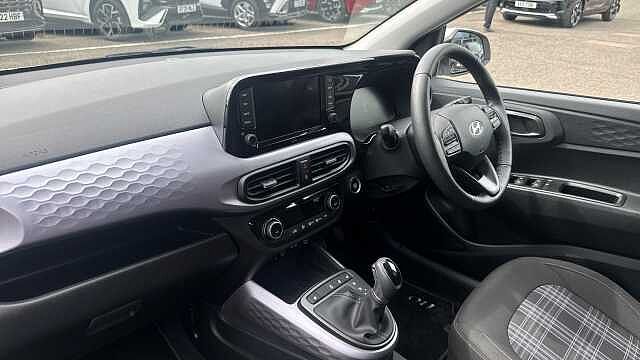 Hyundai i10 1.2 [79] Premium 5dr Auto [Nav] Petrol Hatchback