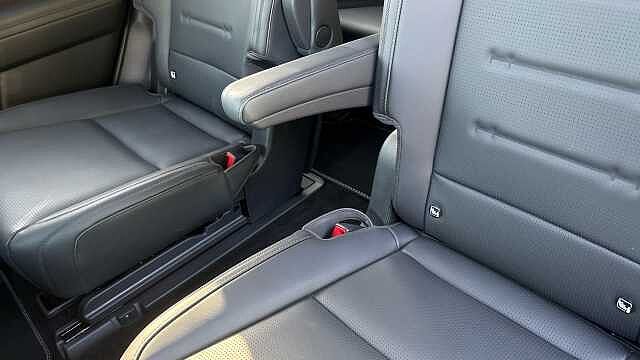 Hyundai SANTA FE 1.6 TGDi 288 PHEV Calligraphy 5dr 4WD Auto [6 St] Estate Pearl - Abyss Black