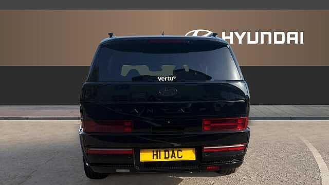 Hyundai SANTA FE 1.6 TGDi 288 PHEV Calligraphy 5dr 4WD Auto [6 St] Estate Pearl - Abyss Black