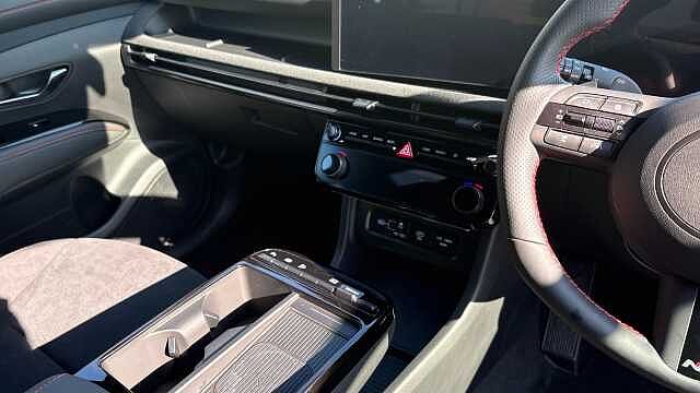 Hyundai TUCSON 1.6T 239 Hybrid N Line 5dr Auto Hybrid Estate Special Solid - Atlas White