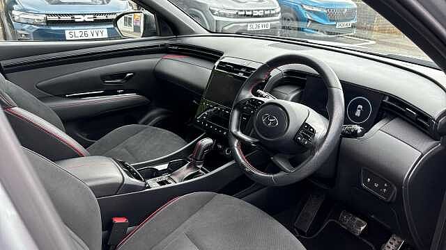 Hyundai TUCSON 1.6 TGDi 48V MHD N Line S 5dr 2WD DCT Petrol Estate Silver