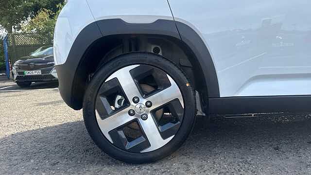 Hyundai INSTER 85kW 02 49kWh 5dr Auto Electric Hatchback