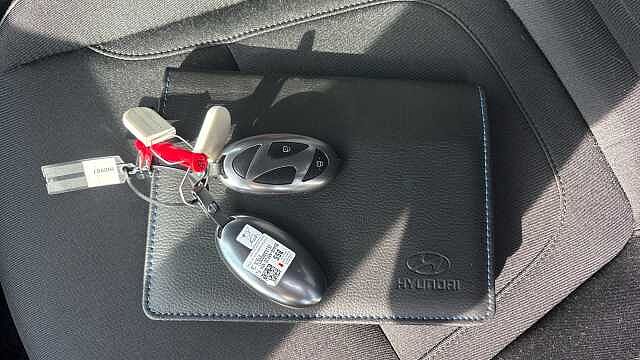 Hyundai TUCSON 1.6T 239 Hybrid Black Line 5dr Auto Hybrid Estate Ecotronic Grey - Pearl