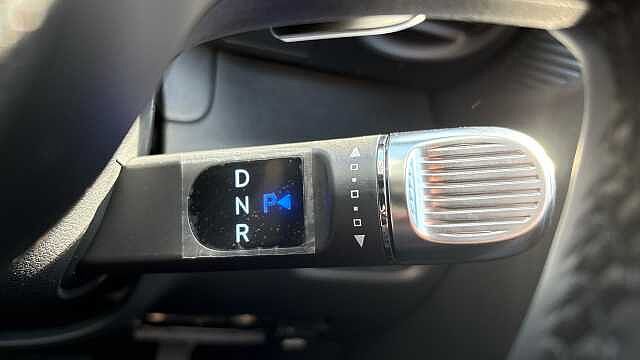 Hyundai INSTER 85kW 01 49kWh 5dr Auto Electric Hatchback