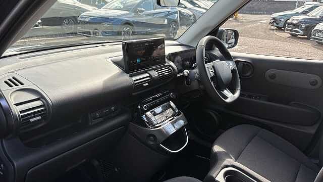 Hyundai INSTER 85kW 01 49kWh 5dr Auto Electric Hatchback