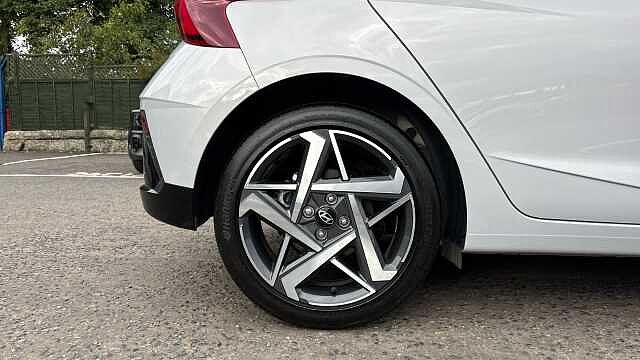 Hyundai i20 1.0T GDi 90 Tech Line 5dr Petrol Hatchback