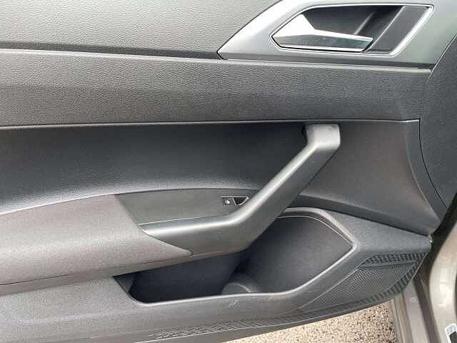 Volkswagen Polo Active Tsi S-A