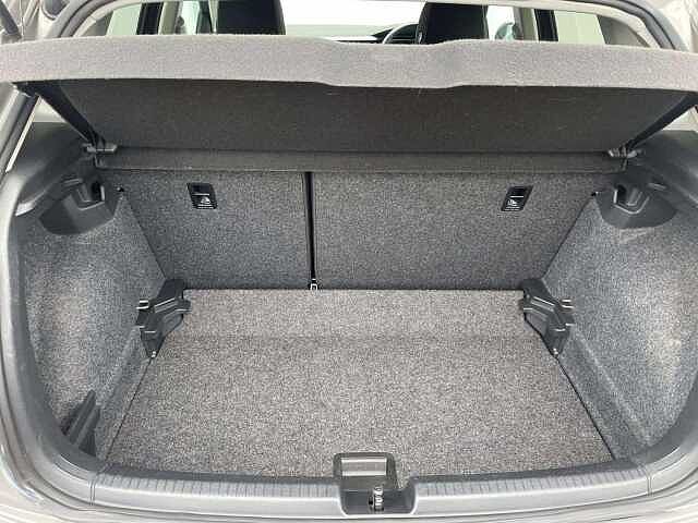 Volkswagen Polo Active Tsi S-A