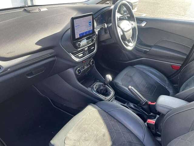 Ford FIESTA Titanium Vignale T Mhev