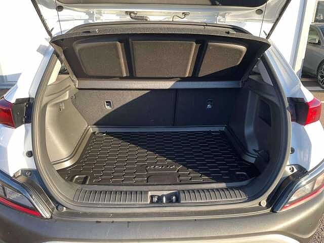 Hyundai KONA Hat 1.6 Gdi Hybrid 141 SE Cnnct Dct Atlas White