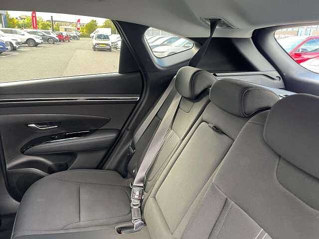 Hyundai Tucson 1.6 TGDi Hybrid 230 SE Connect 5dr 2WD Auto