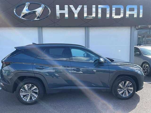 Hyundai Tucson 1.6 TGDi Hybrid 230 SE Connect 5dr 2WD Auto