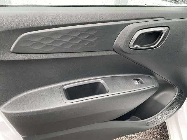 Hyundai I10 1.2 [79] Advance 5dr Auto [Nav] Special solid paint - Atlas white