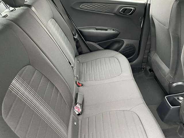 Hyundai I10 1.2 [79] Advance 5dr Auto [Nav] Special solid paint - Atlas white