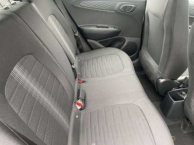 Hyundai I10 1.2 [79] Advance 5dr Auto [Nav] Pearl - Phantom black