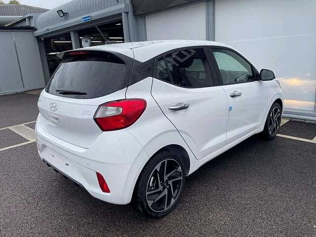 Hyundai I10 1.2 [79] Premium 5dr Auto [Nav] Special solid paint - Atlas white