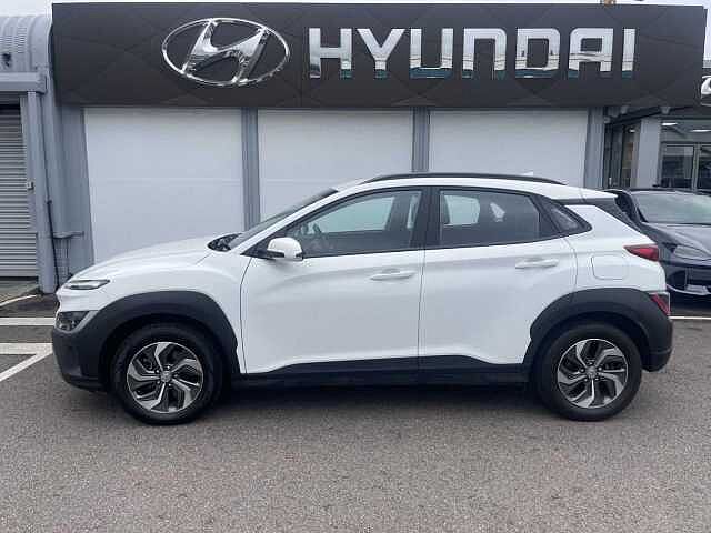 Hyundai KONA Hat 1.6 Gdi Hybrid 141 SE Cnnct Dct Atlas White