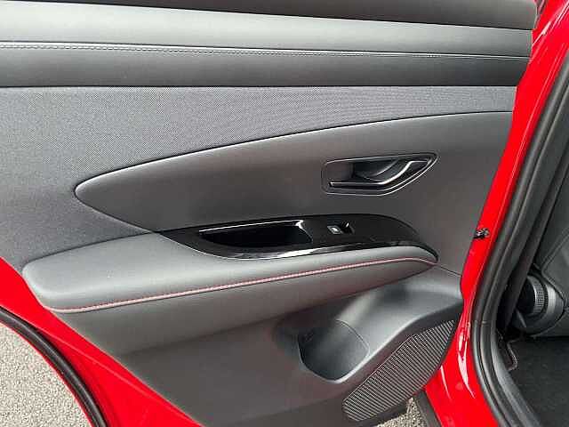 Hyundai TUCSON 1.6T Plug-in Hybrid N Line 5dr 4WD Auto