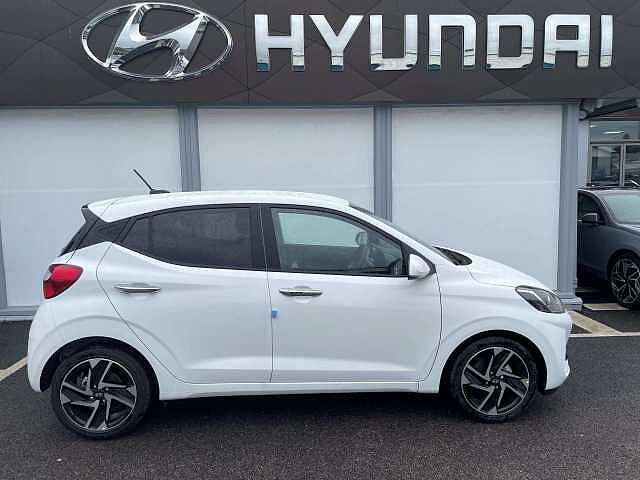 Hyundai i10 1.2 [79] Premium 5dr Auto [Nav]