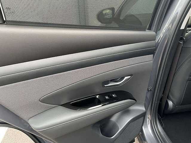 Hyundai TUCSON 1.6T Plug-in Hybrid Premium 5dr 4WD Auto