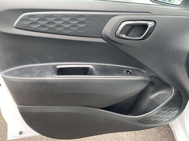 Hyundai i10 1.0 [63] Advance 5dr Auto [Nav]